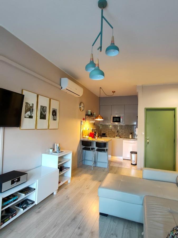Porto Santa Catarina - Apartment With Terrace Екстериор снимка